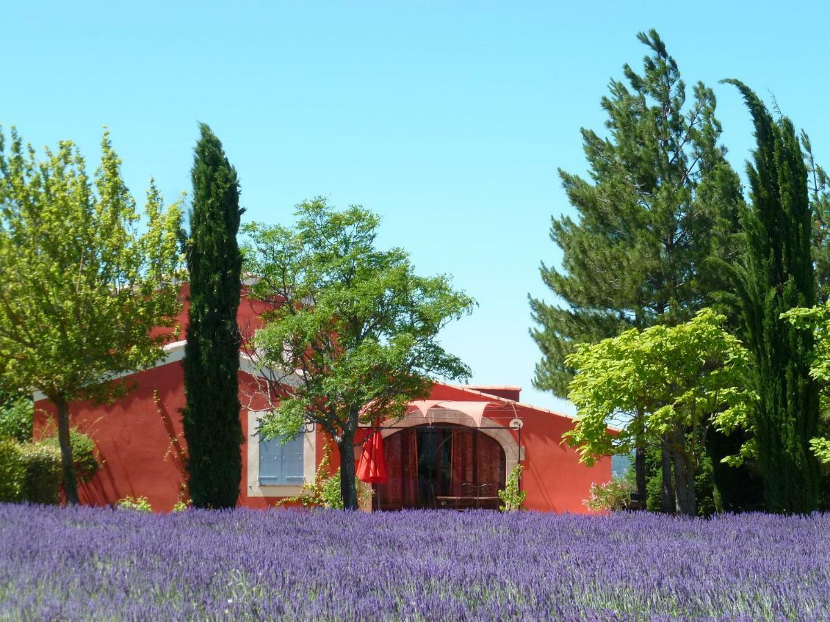 Luberon & Lavandes Roussillon en Isere Buitenkant foto